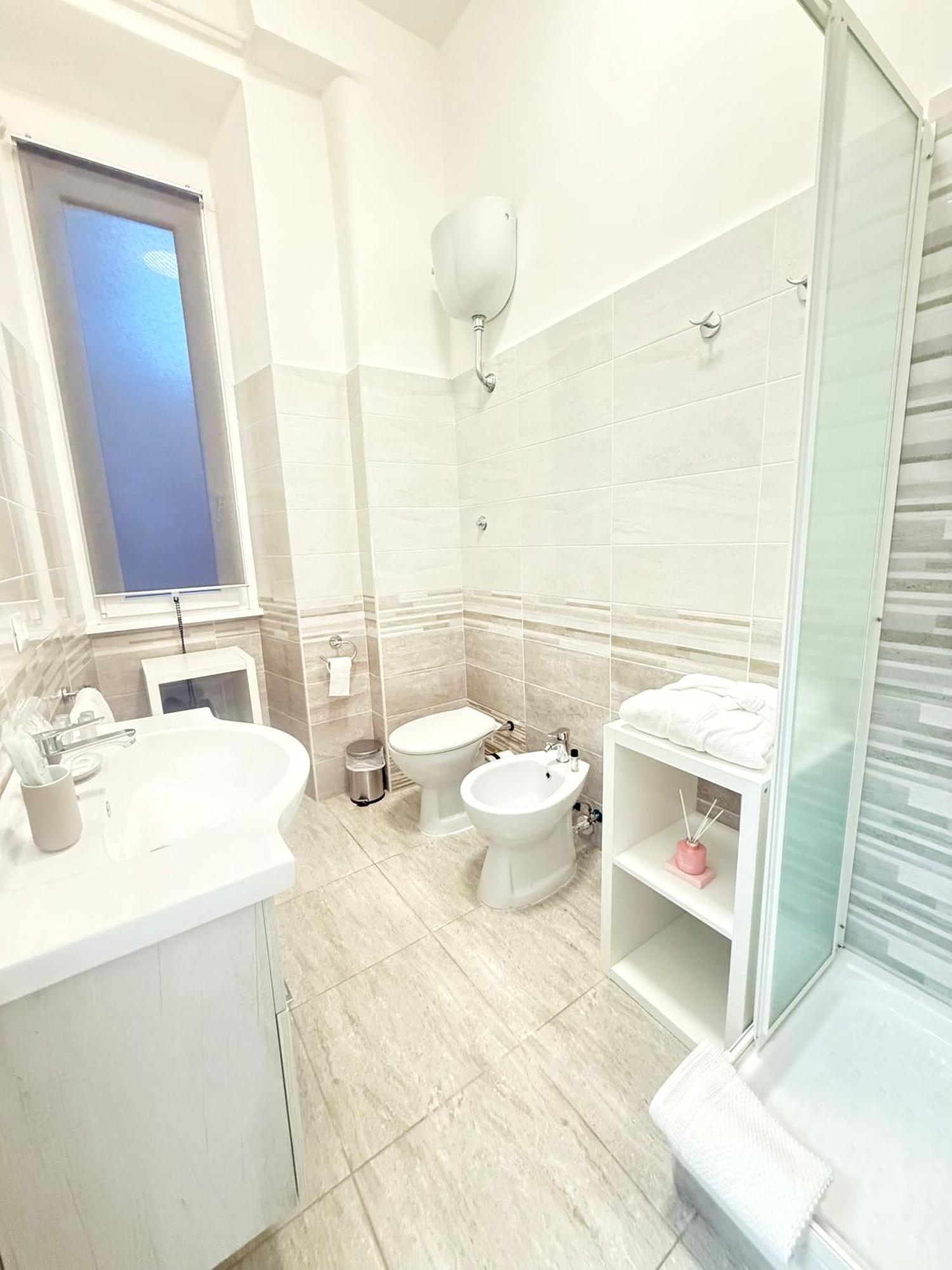 Bed and Breakfast The House Of Brindisi à Rome Extérieur photo